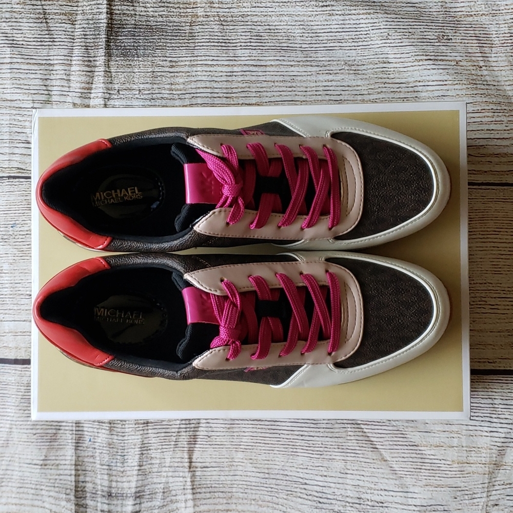 Michael Kors Monique Trainer size 9